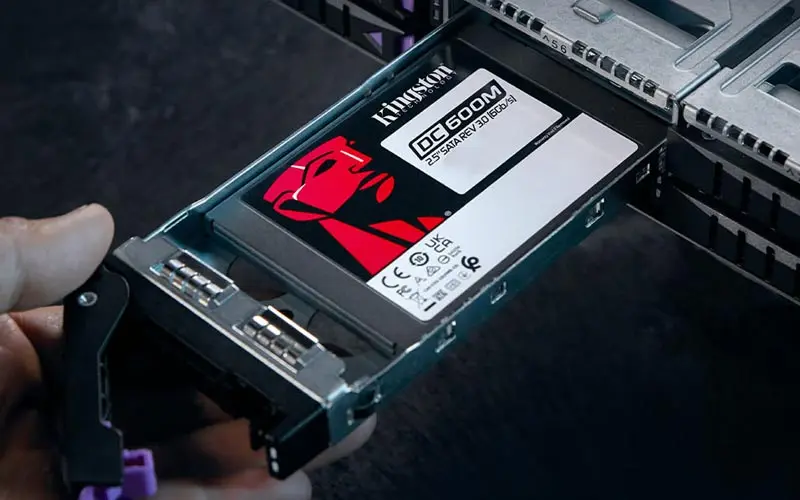 kingston_dc600m_entreprise.webp